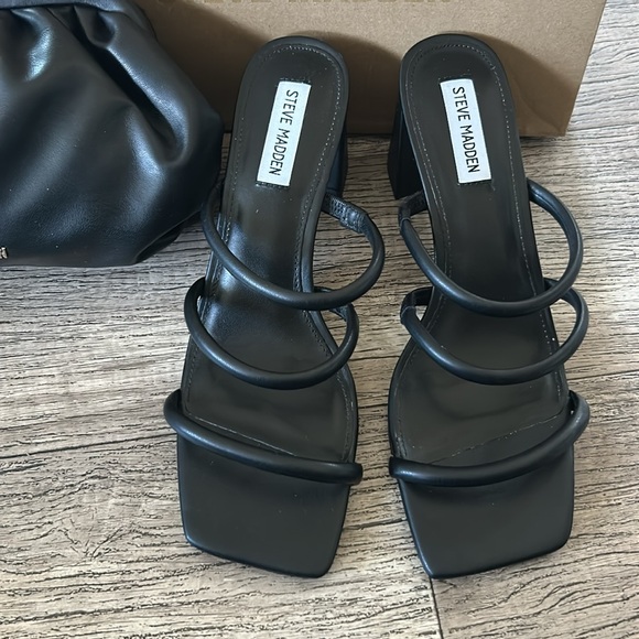 Steve Madden Black Strappy Heels and Clutch Set - Picture 2 of 9